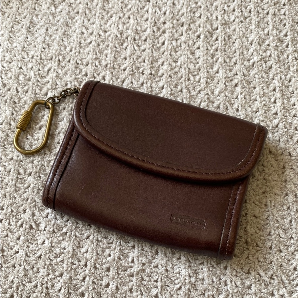 Vintage COACH Dark Brown Leather Coin Purse w/ Key Clip